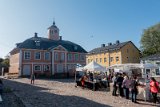 HEL03556